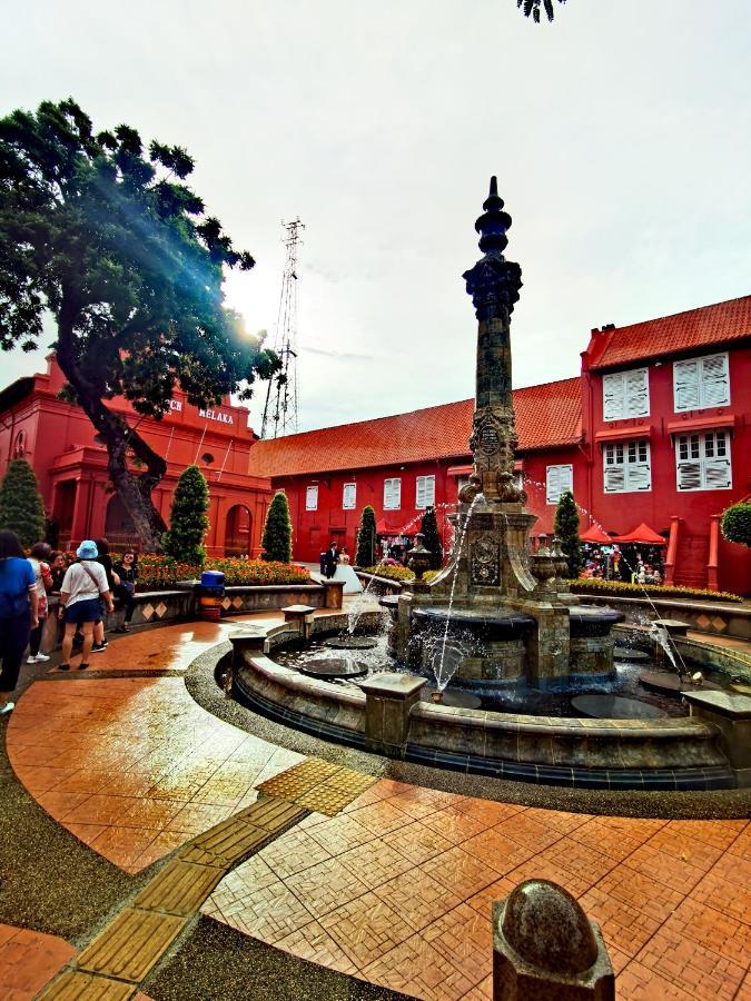 Bandar Melaka Family Bungalow Private Pool Bbq Wifi Netflix Екстер'єр фото